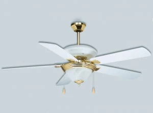 S & P Italia Потолочный вентилятор со встроенным освещением