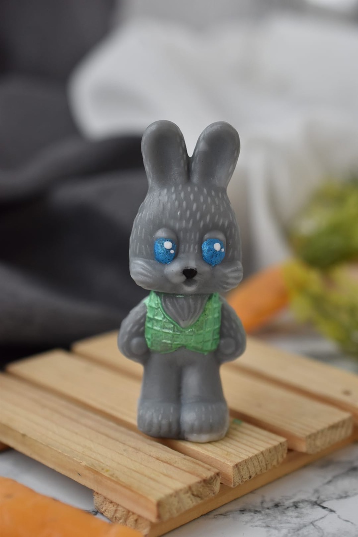 11378 Молд "Заяц в жилетке S" силикон HobbyPage 