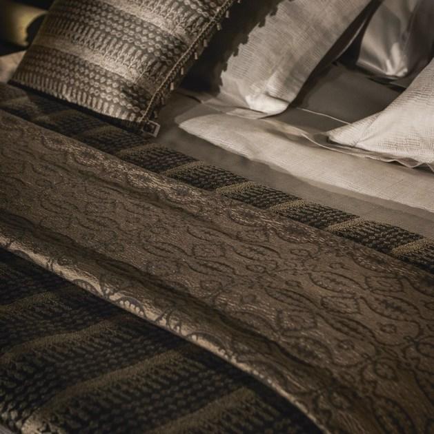 KOHRO Жаккардовая ткань из хлопка и шелка Darshan Kr052462 - Вид №2