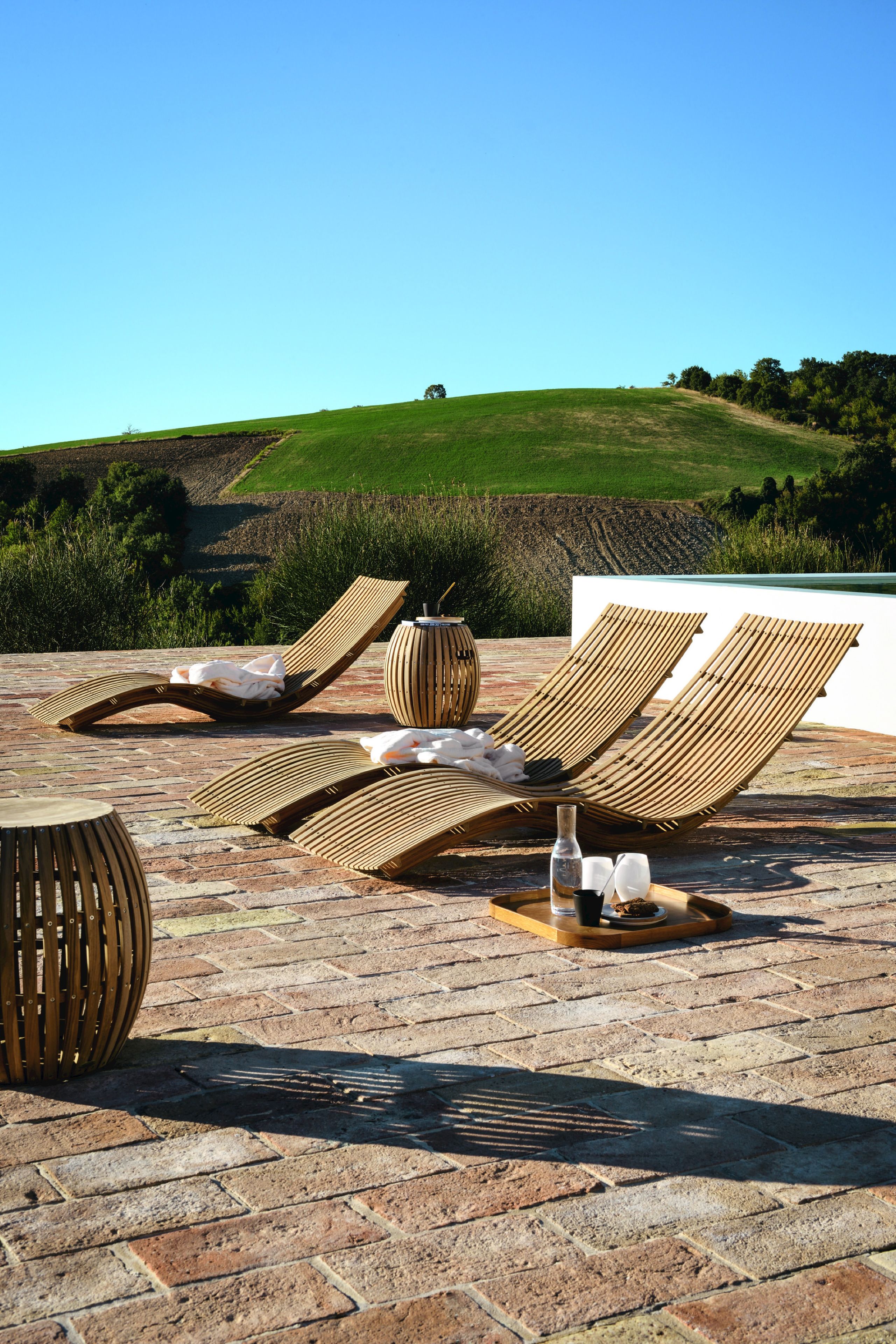 Низкий садовый стул из тикового дерева Unopiù Swing ARCH-00027808 - Вид №3