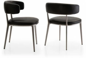 Maxalto Мягкое кожаное кресло с подлокотниками Caratos