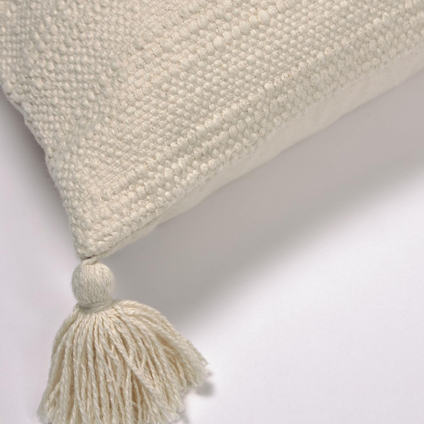 099961 Чехол для подушки 45х45 плотный хлопок бежевого цвета La Forma Devi 