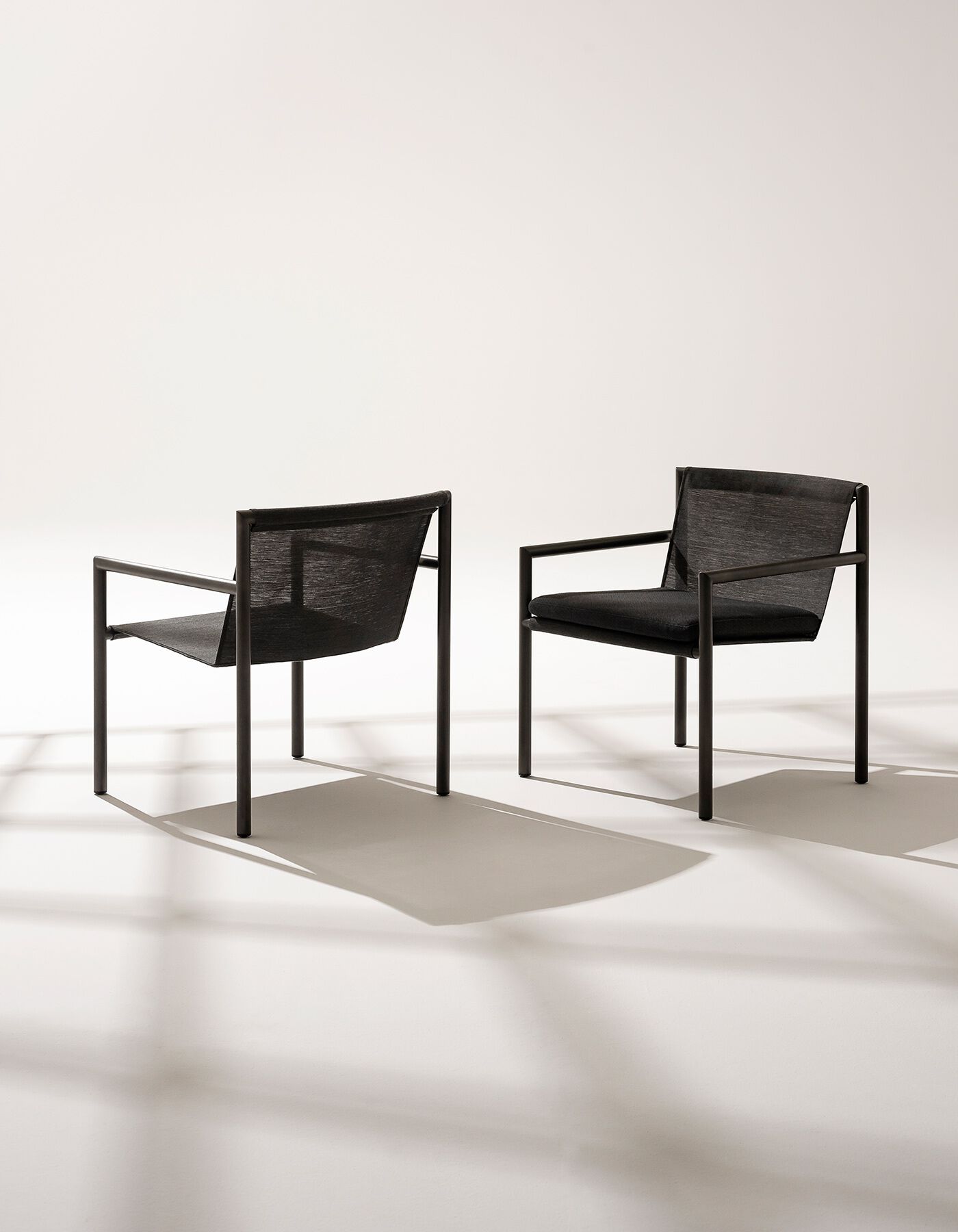 Садовое кресло с подлокотниками RODA Plein Air ARCH-00127254 - Вид №1