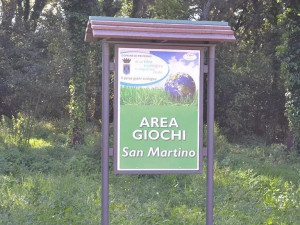 Самонесущий стальной Тотем и Strongplast