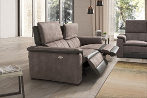 Кожаный диван