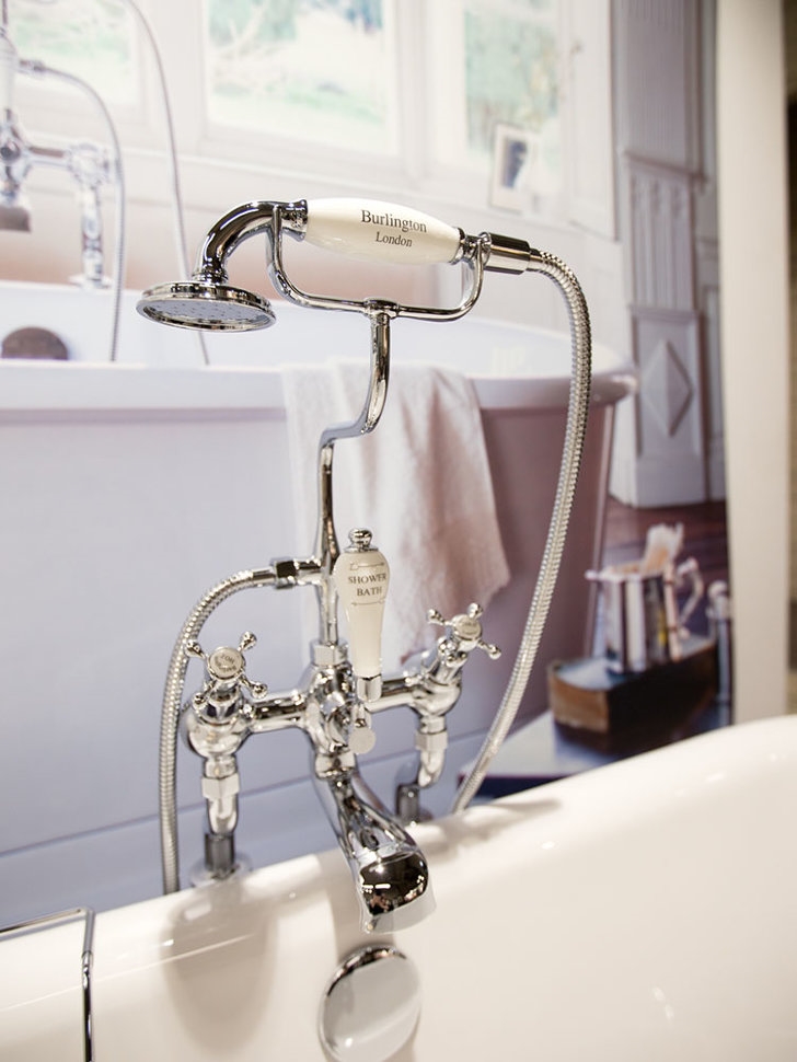 Смеситель для ванны "под наклоном" и ручным душем, набортный [CL19]  Burlington T9-QT, T18, T1  - Вид №2