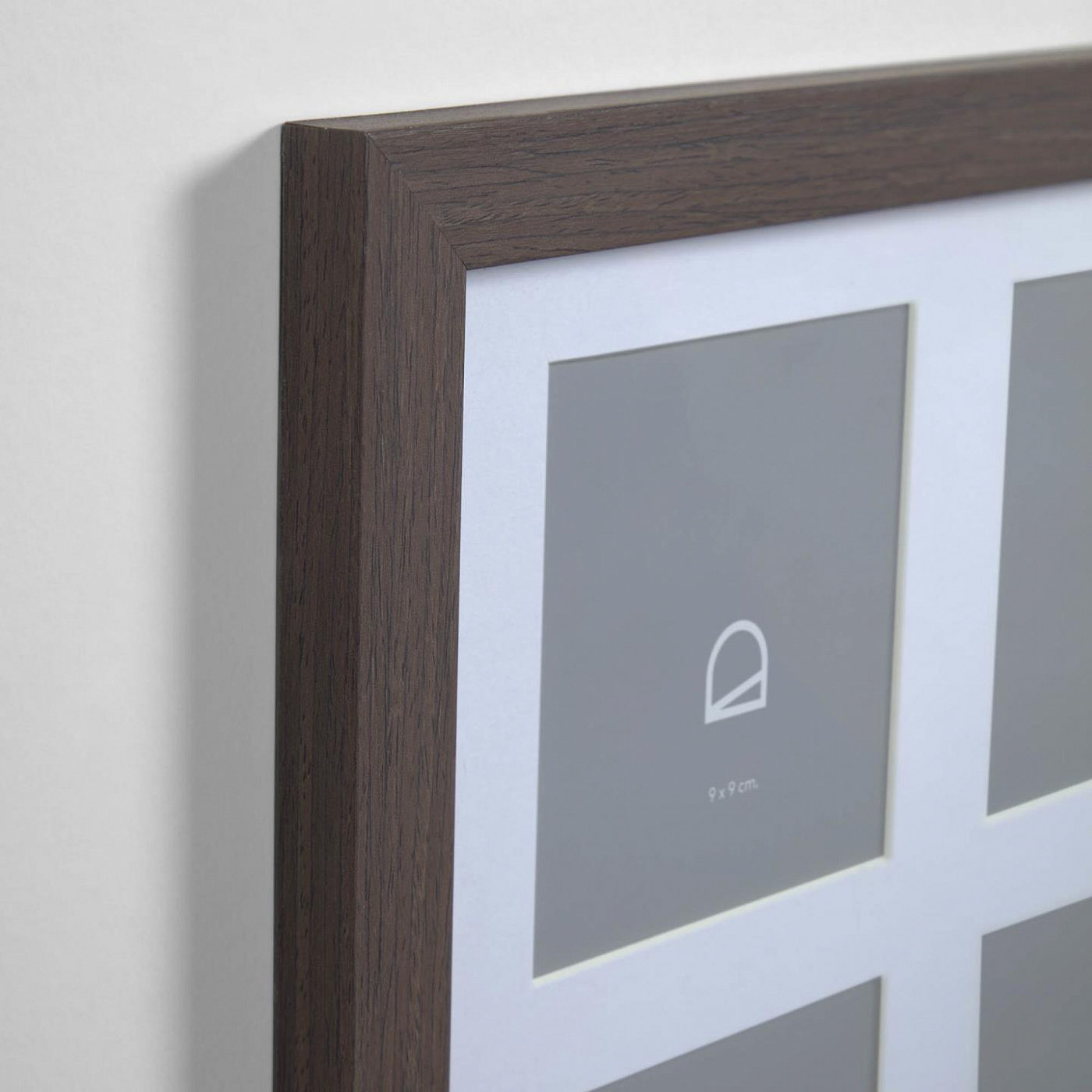 091194 Фоторамка 28 x 39 cm темная La Forma Luah 