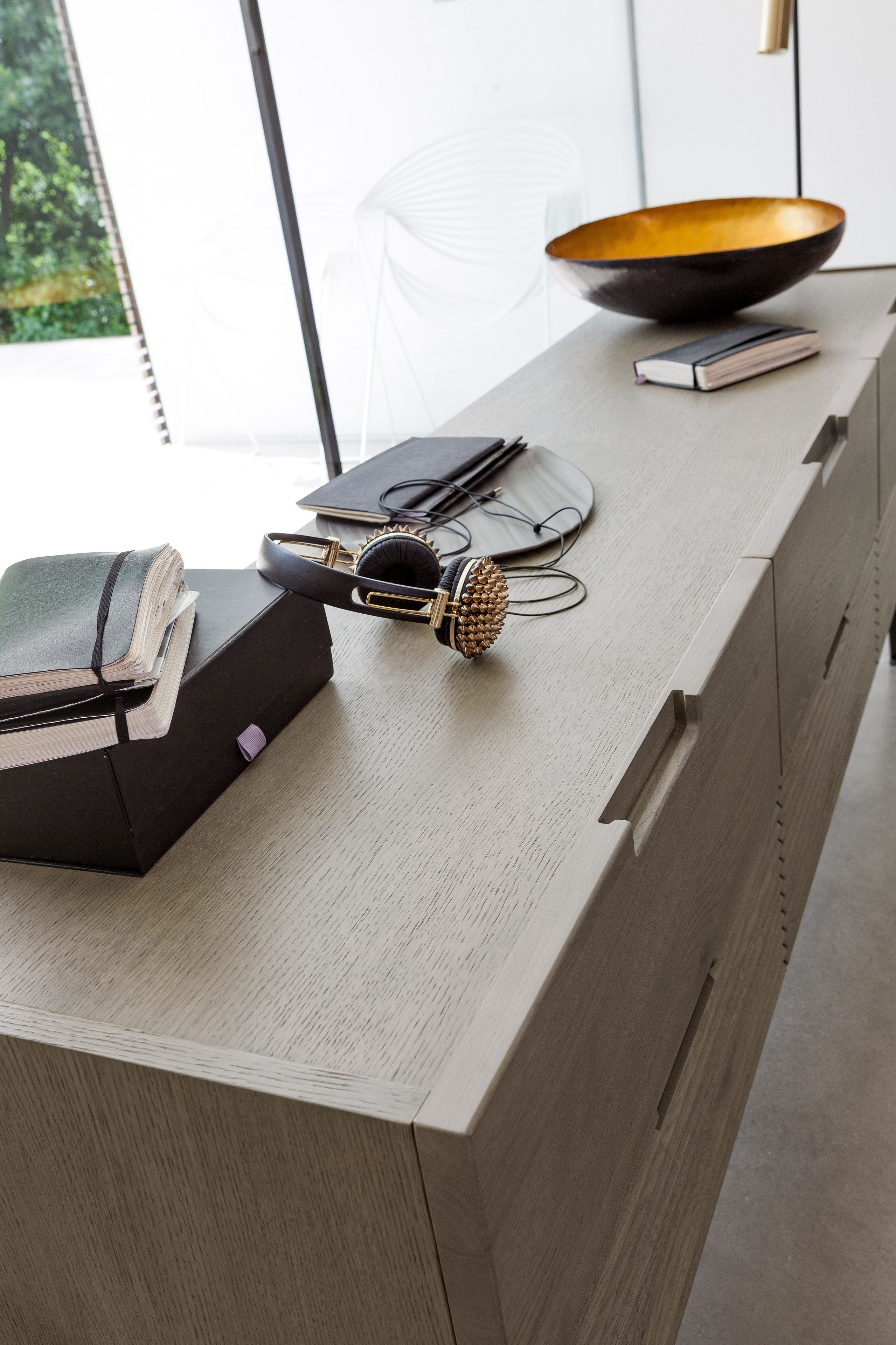 Шкаф из массива дерева с ящиками Devina Nais Ноль.16 ARCH-00142581 - Вид №6