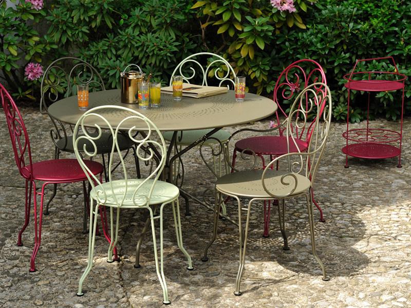 Fermob Садовый круглый стол из стали Montmartre 0630-0631 - Вид №2