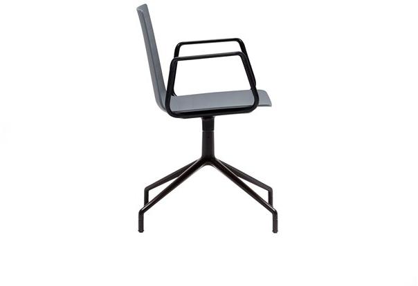 Andreu World 5-спицевый стул с подлокотниками на колесиках Flex high back So1644 - Вид №10