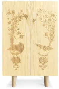 Mineheart Комод из ясеня с распашными дверцами  Fur/017