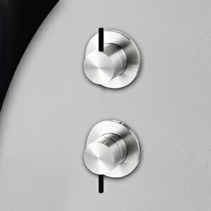 Смеситель для душа глянцевая сталь с черной ручкой Toki Radomonte TKI9LCIL22