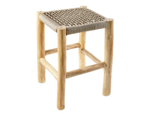 Низкий садовый стул из тикового дерева