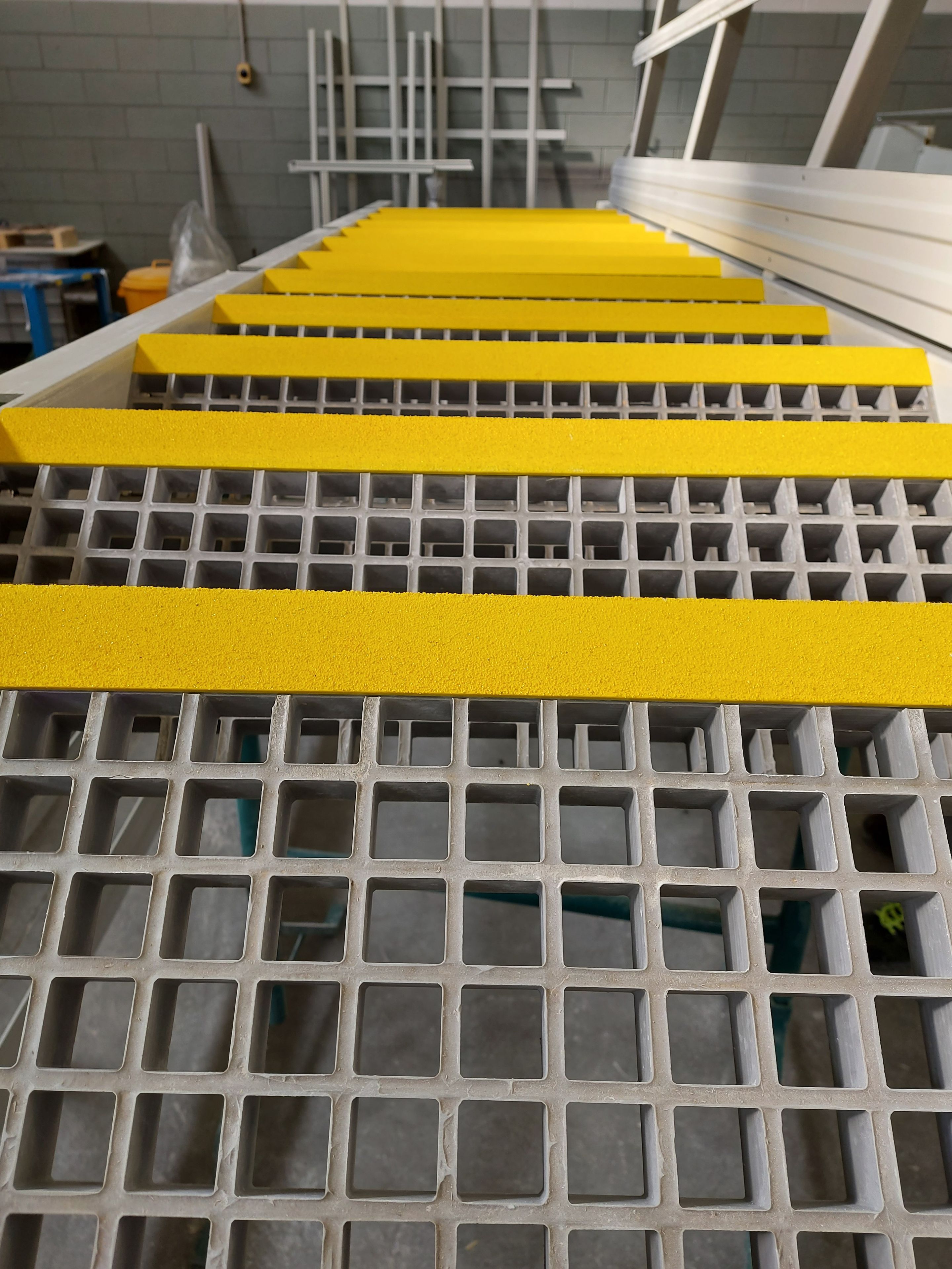 Сетка из армированного стекловолокном полиэстера (PRFV) P-TREX P-TREX G ARCH-00110193 - Вид №2