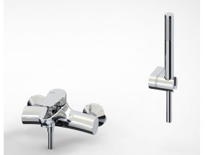 Смеситель для ванны с ручным душем