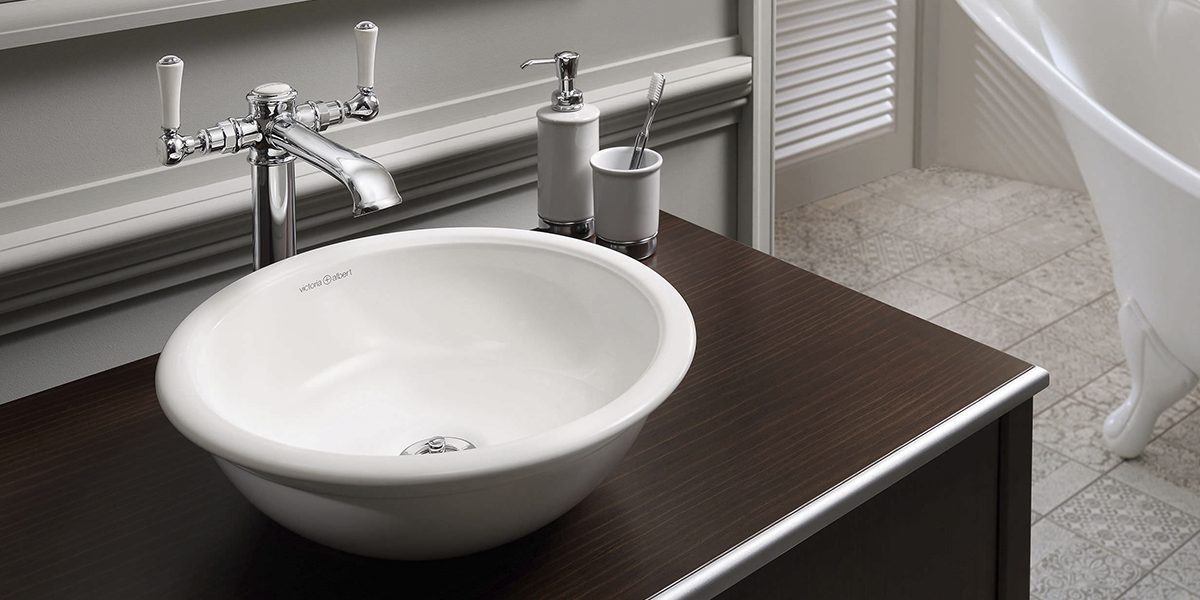 VBRAD51 Накладная раковина на столешницу  овальная Victoria + Albert  - Вид №1