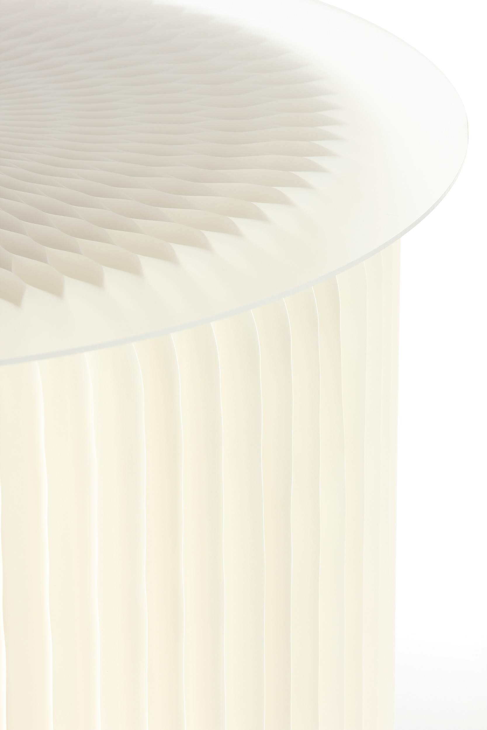 2000983144348 Стол бумажный высота 75 см LA FORMA  - Вид №1