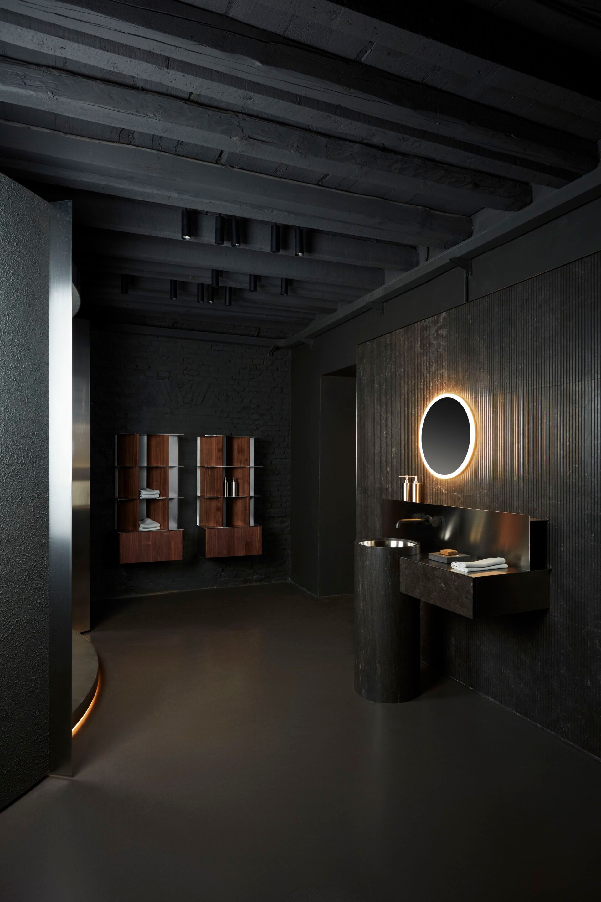 Шкаф для ванной комнаты Salvatori The Small Hours ARCH-00122290 - Вид №1