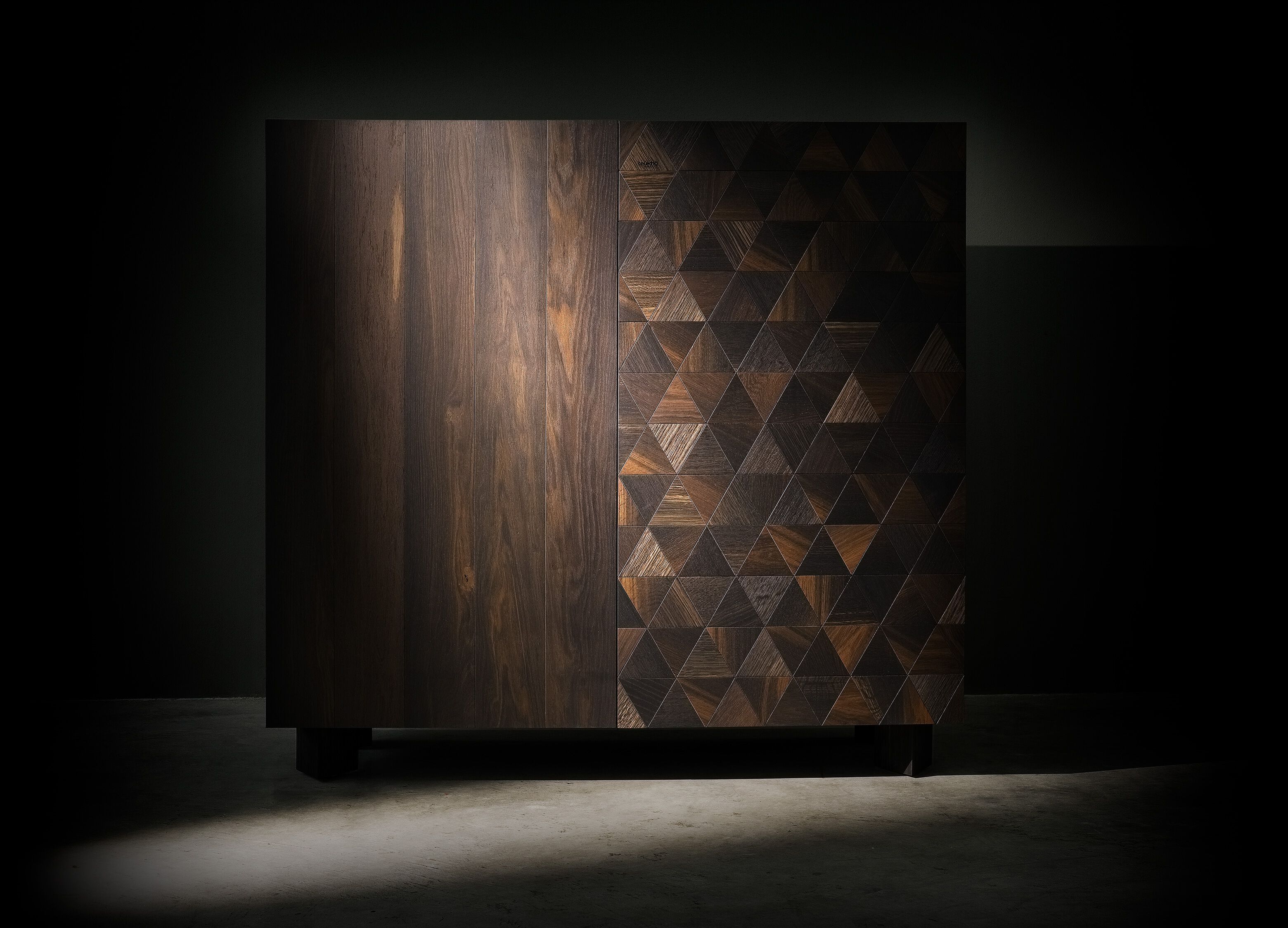 Шкаф из ископаемого дуба Teúkhō TRIGONO ARCH-00056133 - Вид №5