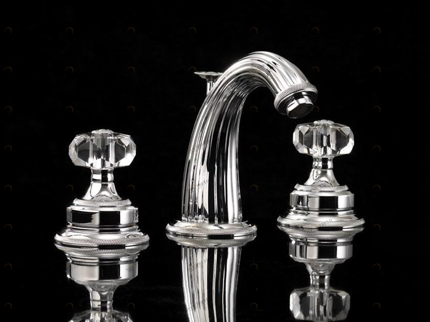 Devon&Devon Смеситель для раковины на 3 отверстия King Exc-kn100