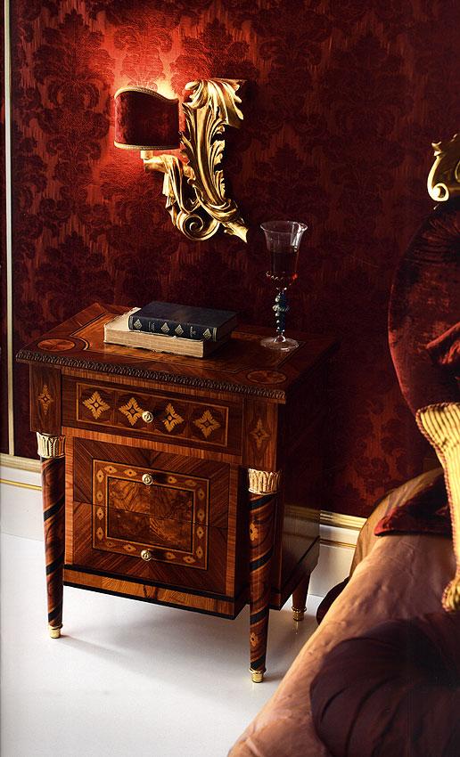 Бра  PAOLO LUCCHETTA Valentino app 