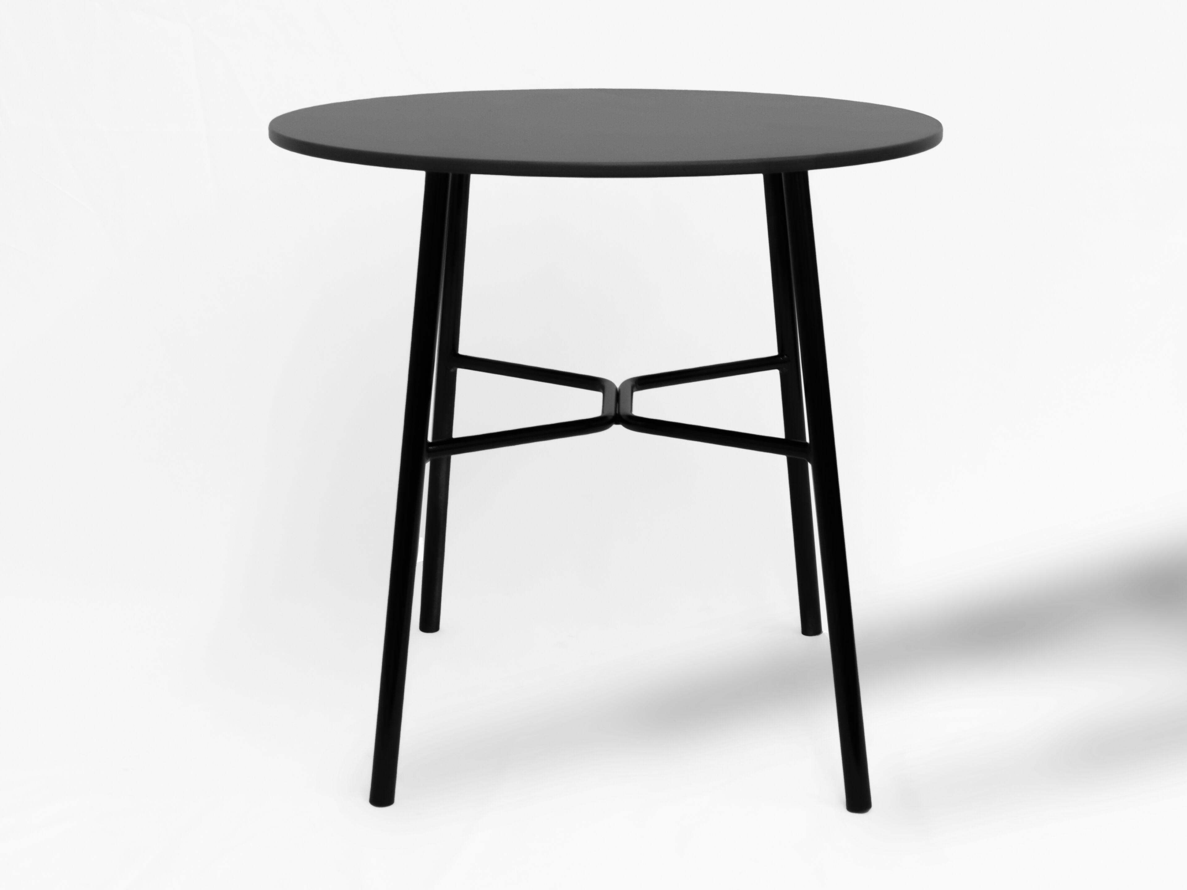 Круглый низкий журнальный столик в HPL TrabA' TrabA ' - Limited Edition ARCH-00088816 - Вид №1