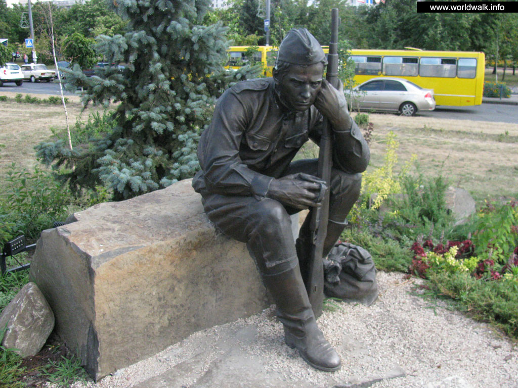 SOL1.01-AO.DP СОЛДАТ, арт-объект, скульптура LAB.Space 