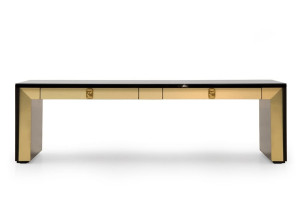 Прямоугольный журнальный столик из зеркального стекла