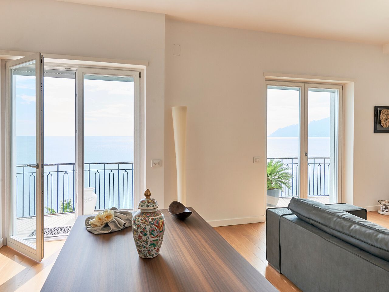 Энергосберегающее алюминиевое деревянное окно Sciuker Frames STRATEK ARCH-00136987