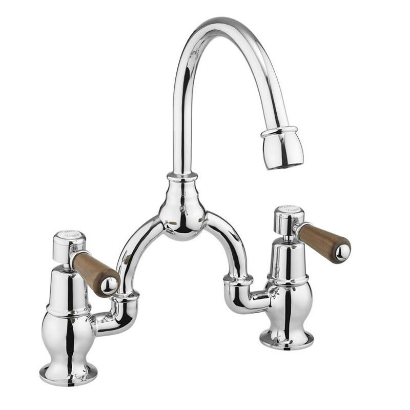 Burlington Смеситель Kensington с двумя отверстиями в форме арки с изогнутым носиком (центры 230 мм) Четверть оборота с белым акцентом KE28-QT  - Вид №3