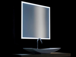 Квадратное зеркало со встроенным настенным освещением