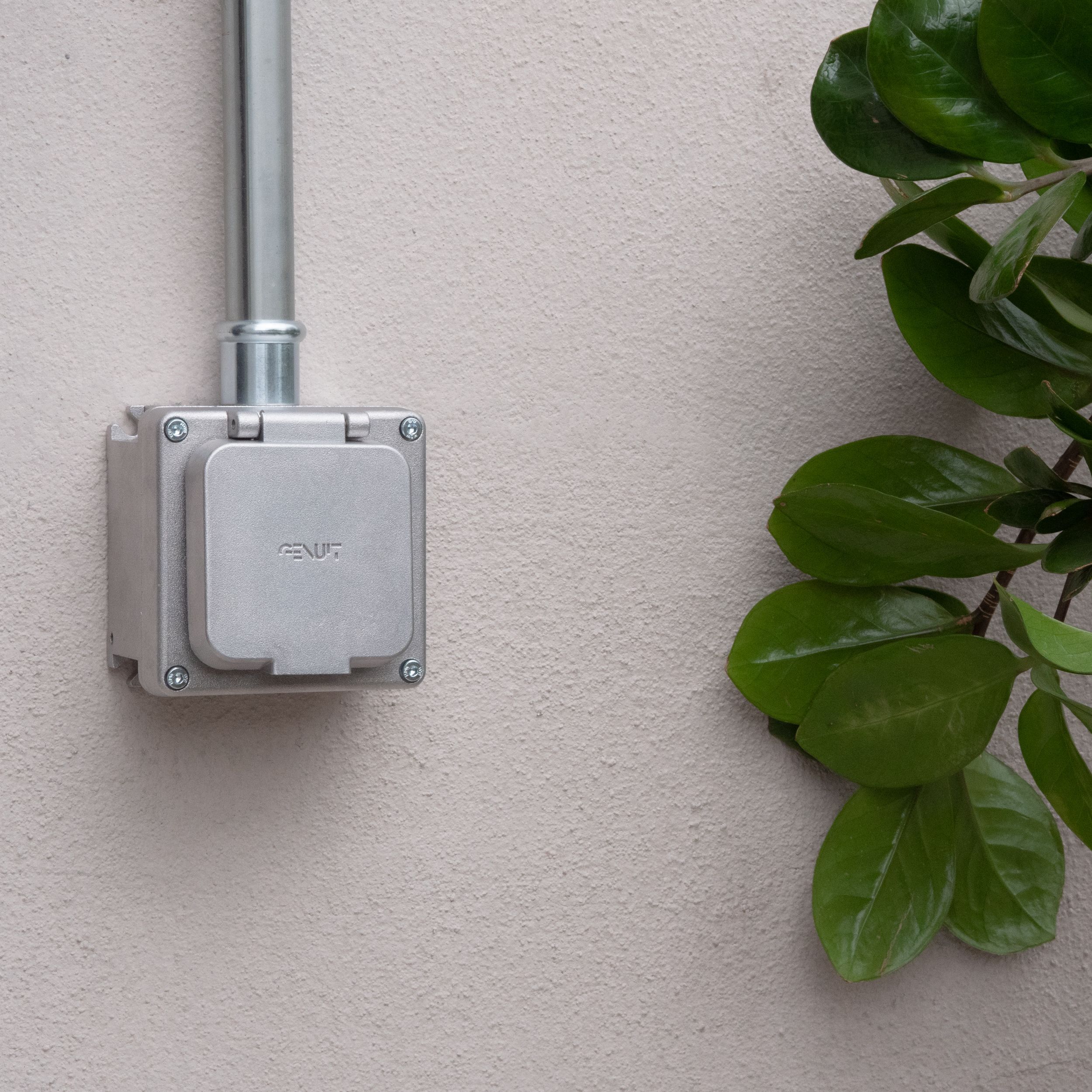 Медная алюминиевая наружная электрическая коробка Genuit медь ARCH-00002408 - Вид №2