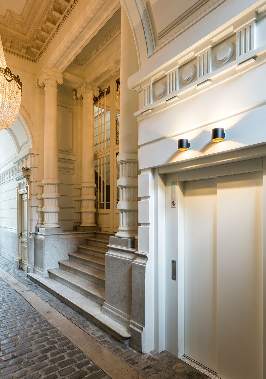 Диммируемый светодиодный настенный светильник Deltalight ORBIT LED ARCH-00054138 - Вид №1