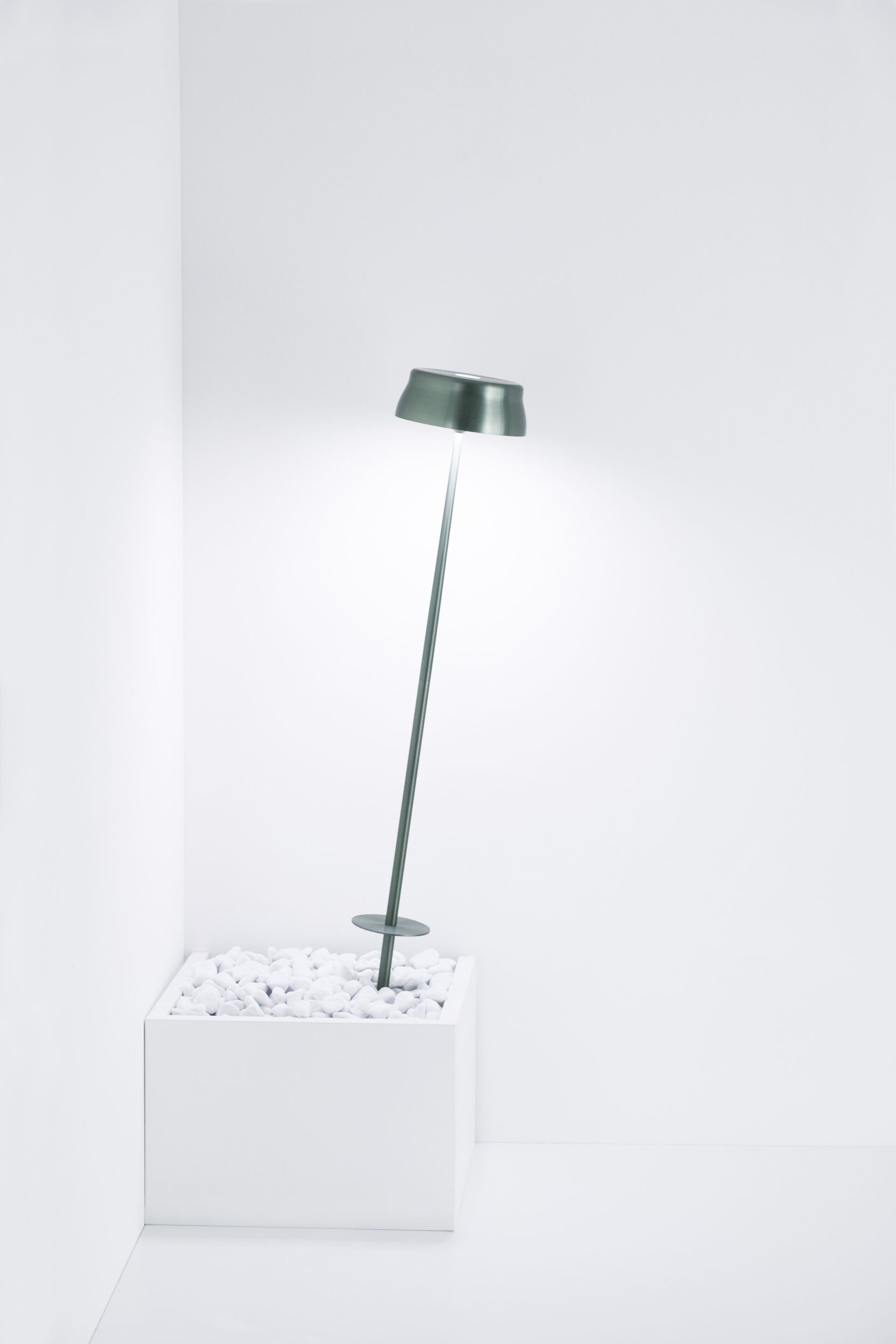 Перезаряжаемый торшер Zafferano Sister Light Wi-Fi ARCH-00066801 - Вид №7