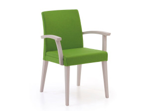 Тканевый стул с подлокотниками