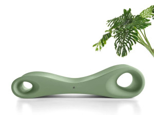 Кровать из полиэтилена