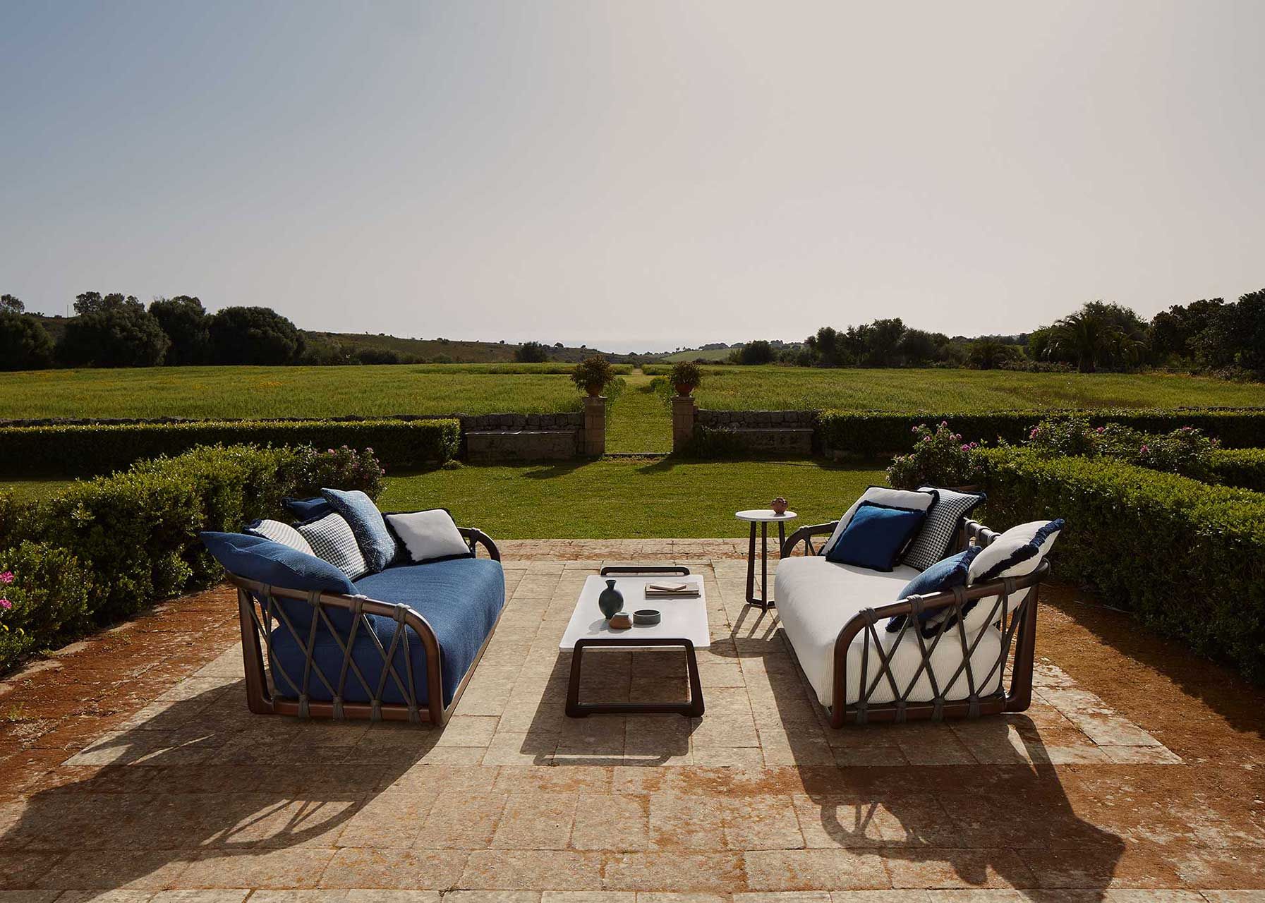 Низкий прямоугольный журнальный столик из каррарского мрамора Exteta Sunset ARCH-00043674 - Вид №11