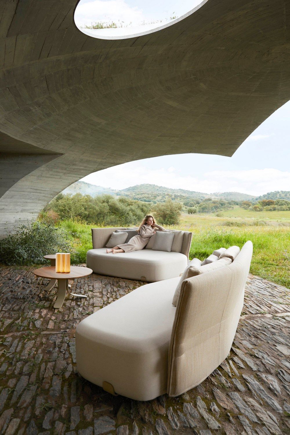 Круглый садовый столик GANDIABLASCO Isla ARCH-00064035 - Вид №8