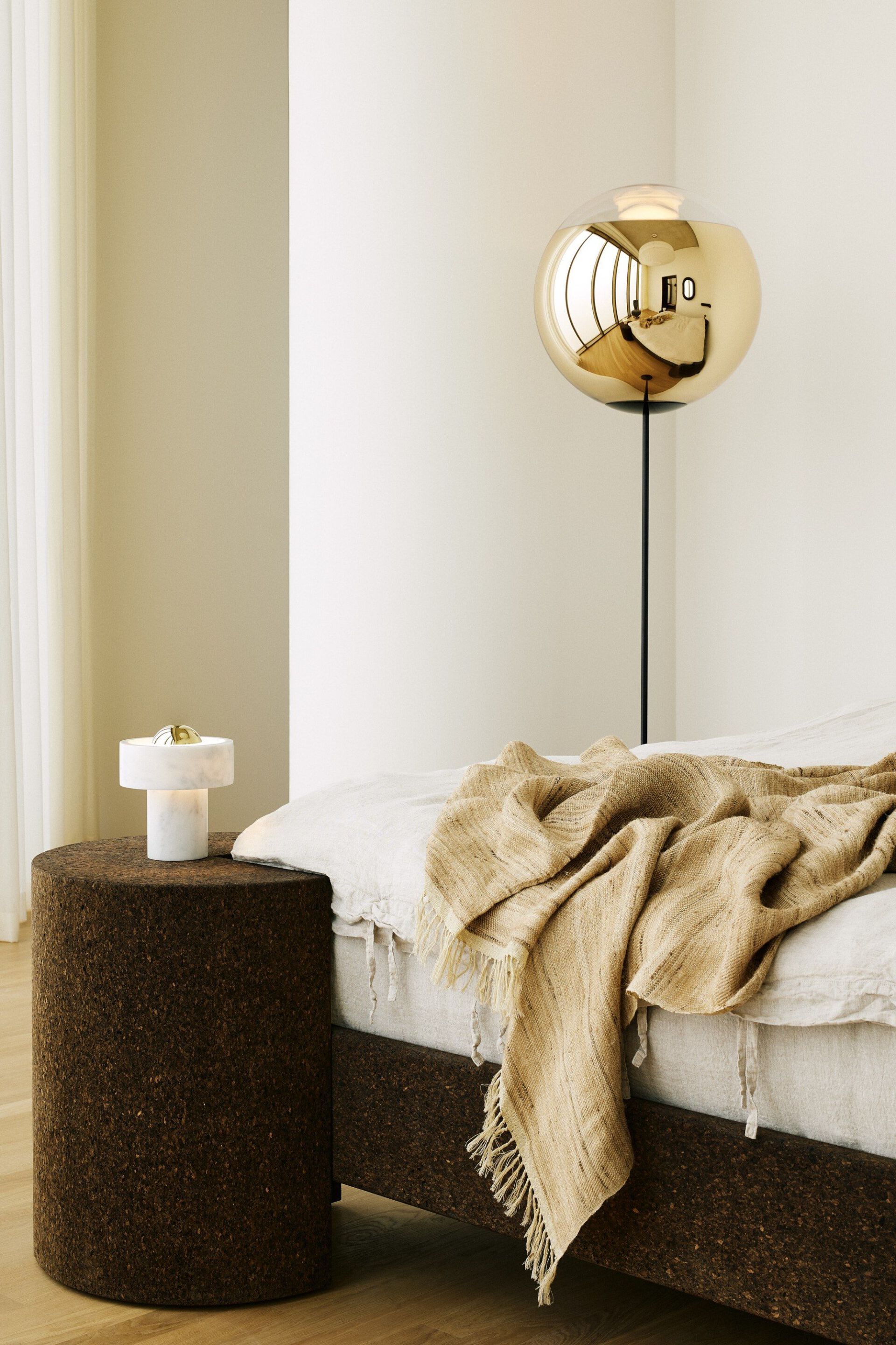 Мраморная светодиодная настольная лампа In Stock Tom Dixon ARCH-00028871 - Вид №4