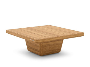 Квадратный стол из тикового дерева