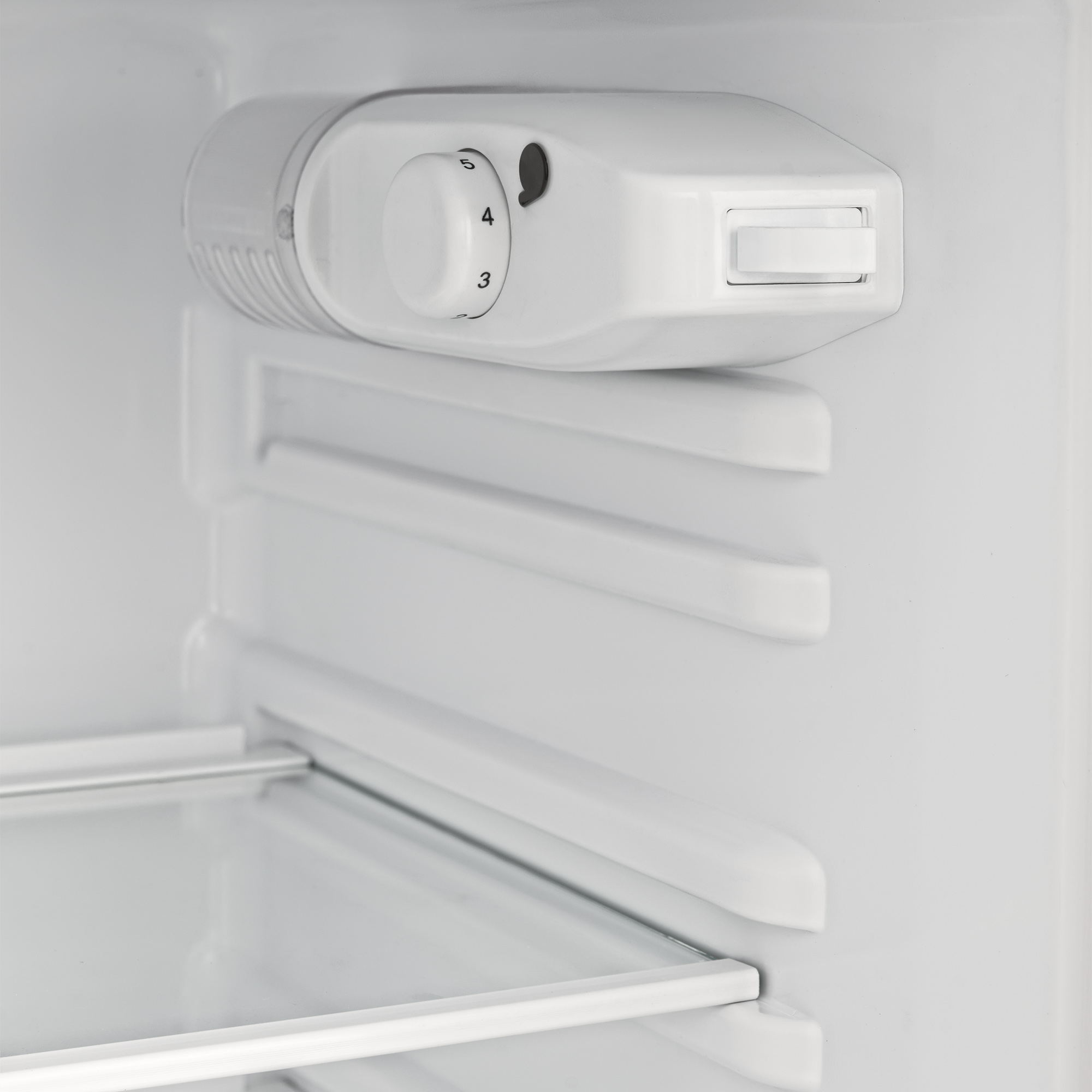 9115142 Холодильник компактный   Tesler RT-97 серый STDN-0082379 - Вид №3