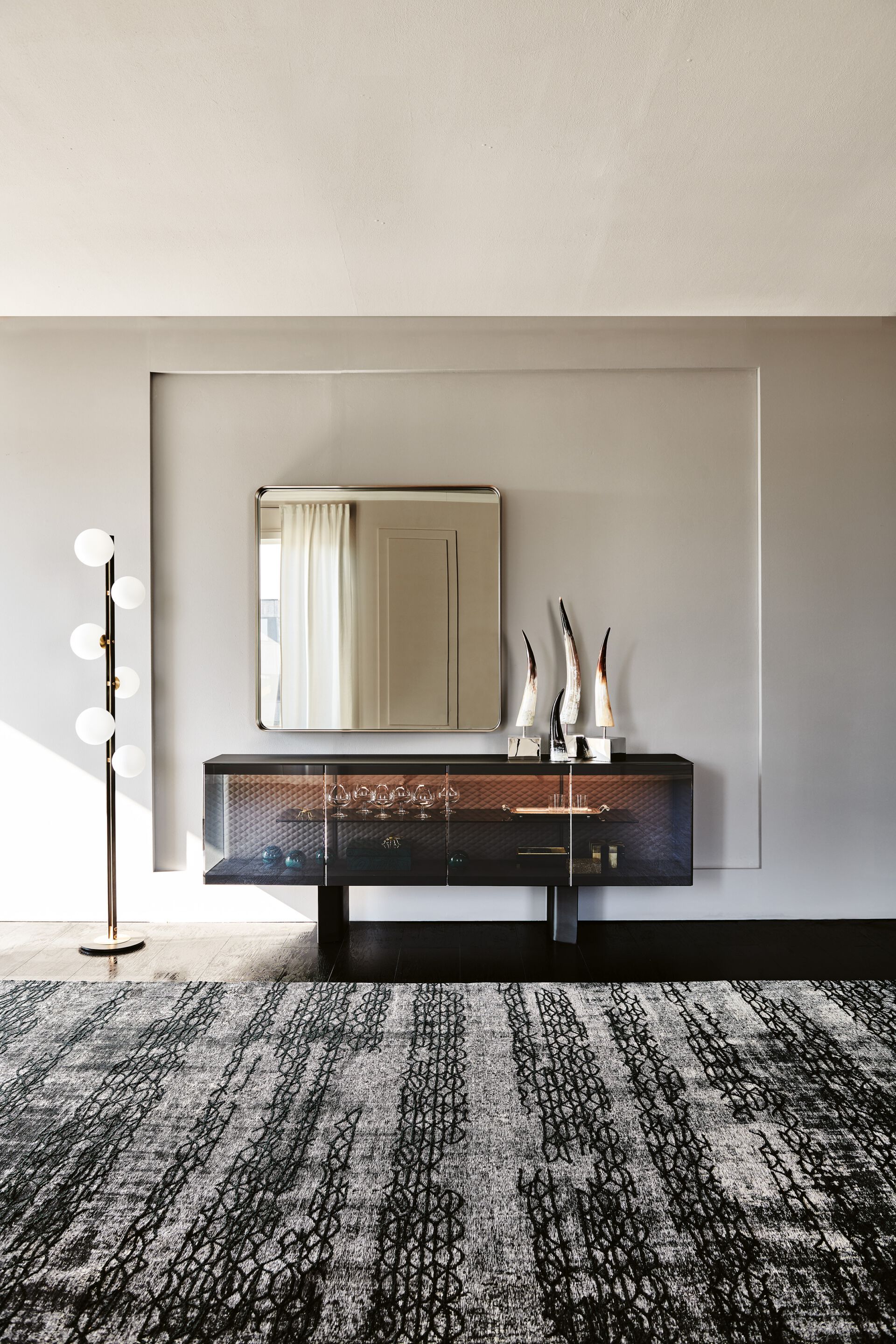 Шкаф из стали и хрусталя с распашными дверями Cattelan italia бутик ARCH-00123603 - Вид №6