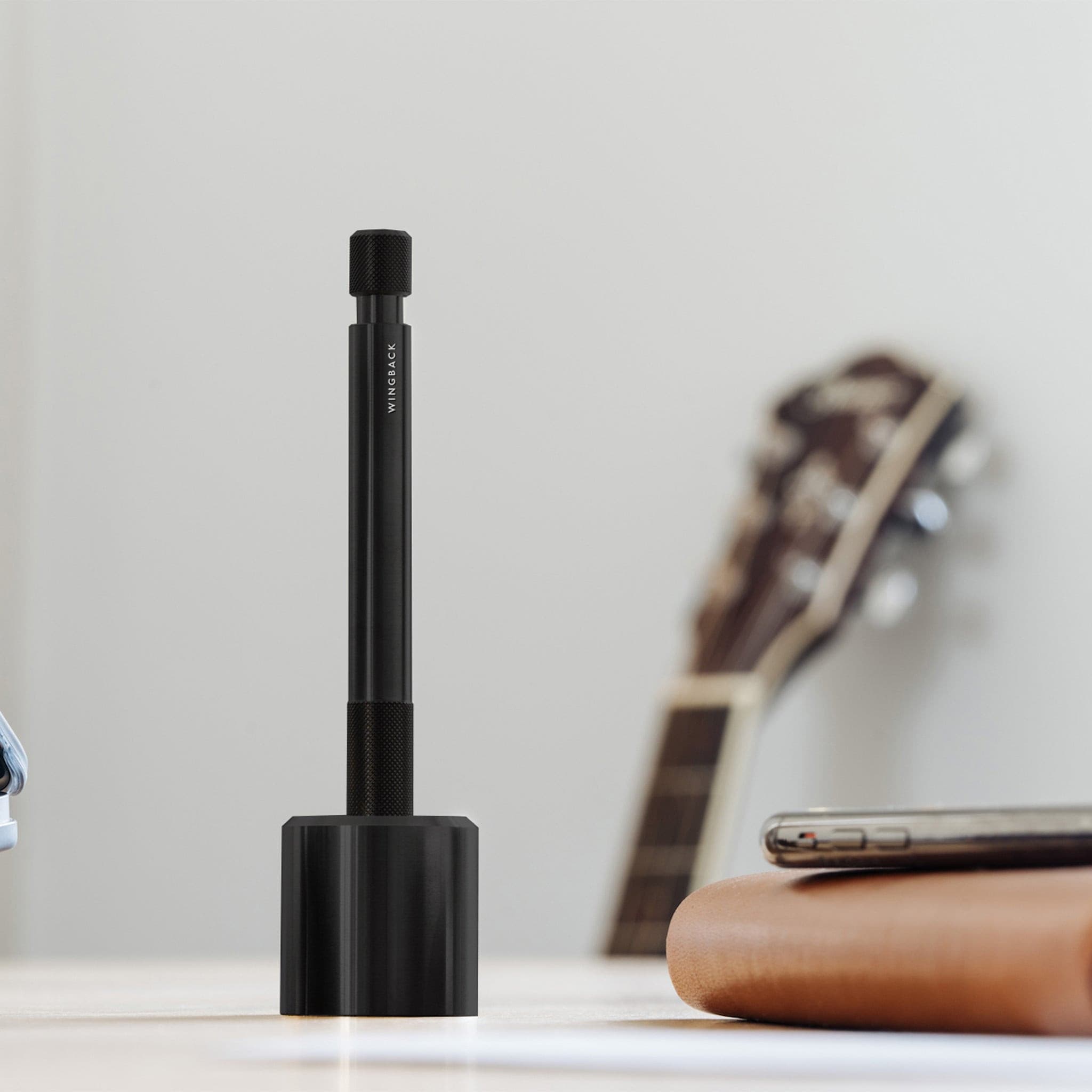 W206BST Держатель для ручек/карандашей - черная сталь Wingback  - Вид №4