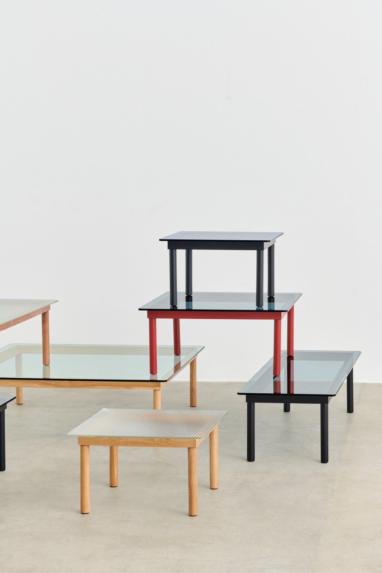 Низкий прямоугольный журнальный столик из дерева и стекла Hay KOFI ARCH-00118867 - Вид №11