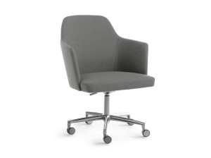 Мягкое вращающееся кресло