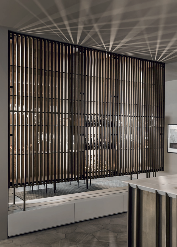 Витрина  SHAKE TAL 