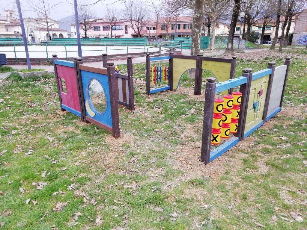 Рециркулированная пластиковая игровая панель EUROCOMITALIA XYLOFONO ARCH-00146866 - Вид №1