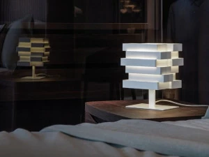 Quadrifoglio Светодиодная прикроватная лампа из алюминия Escape