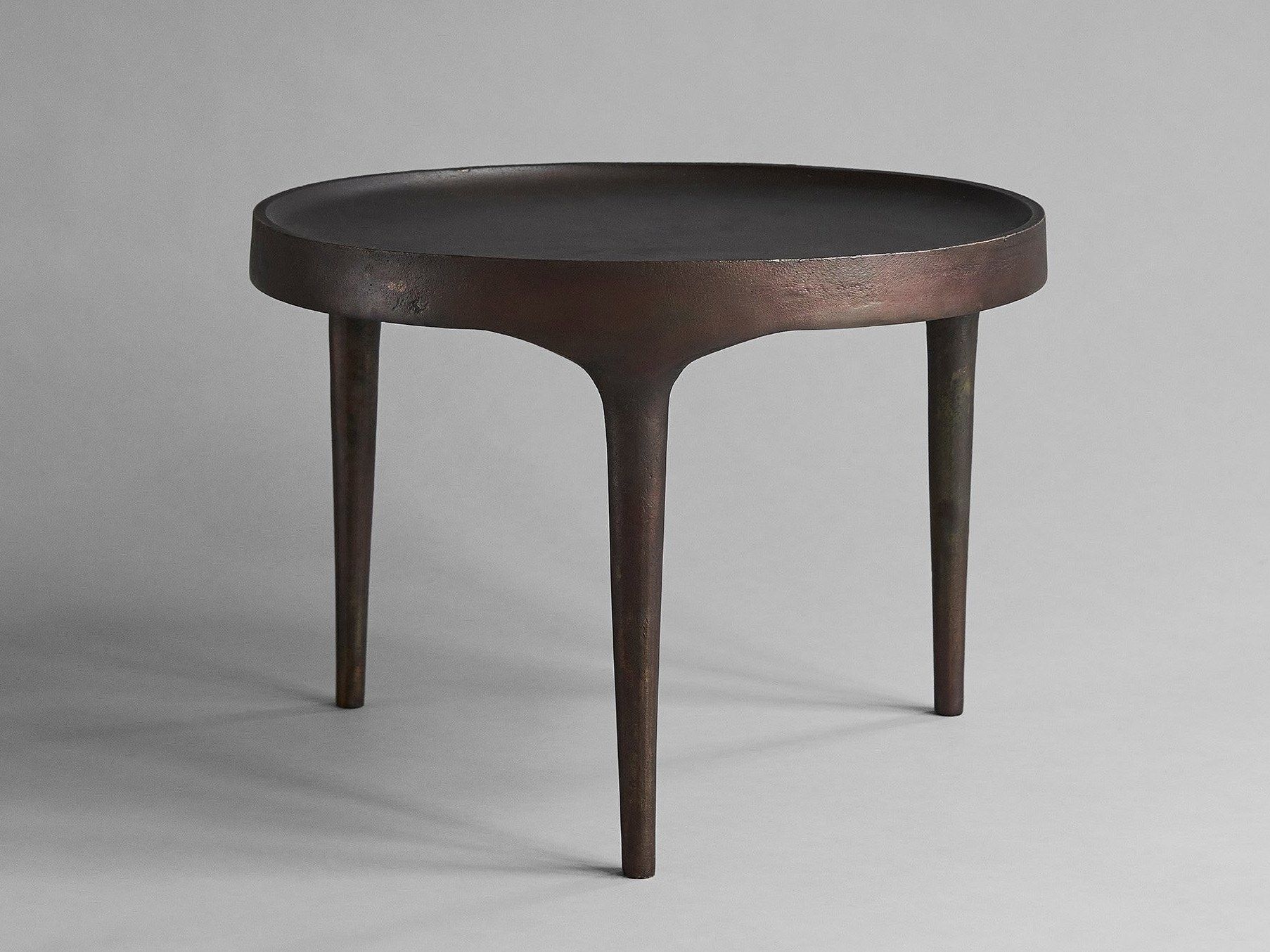 Круглый чугунный журнальный столик 101 Copenhagen ARCH-00110275