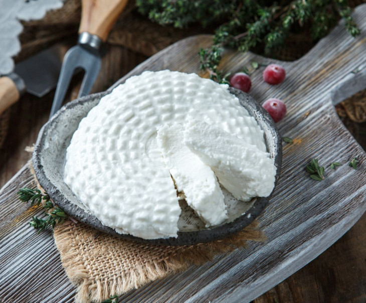 4260 Сыр "Рикотта" из козьего молока Виктория Храмцова Вкусляндия  - Вид №1